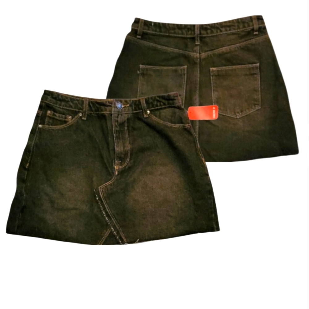 ♠️Forever 21♠️Frayed Hem Black 14.5" Long  Mini Skirt, Size M, NWT